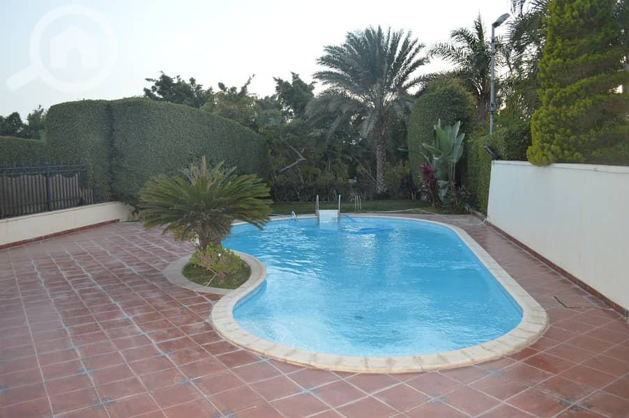 للايجار فيلا مميزة بحمام سباحة فى كمبوند ارابيلا Villa in Arabella للايجار فيلا مميزة بحمام سباحة فى كمبوند ارابيلا Villa in Arabella