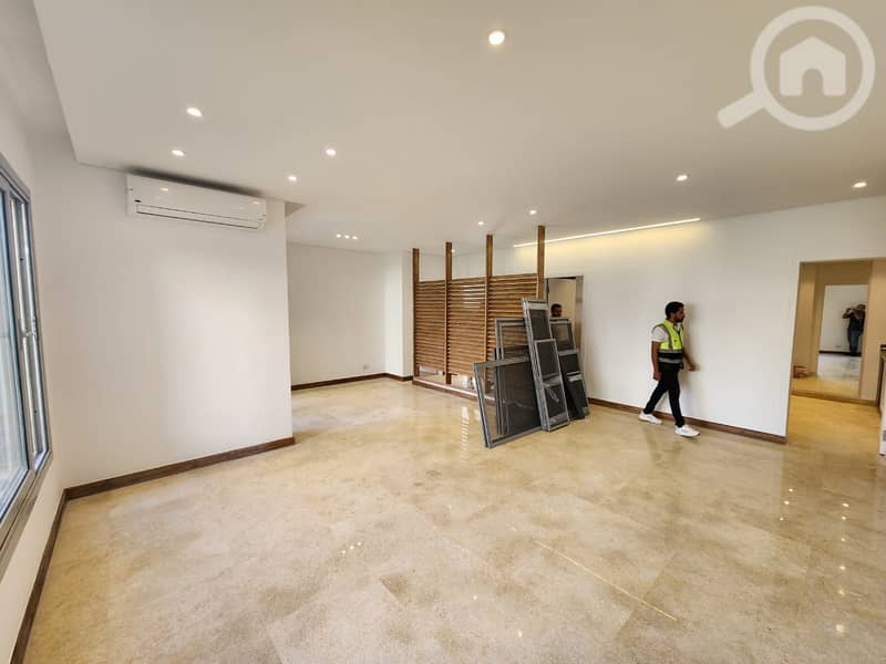 5 WhatsApp Image 2023-11-07 at 13.20. 01 (1). jpeg