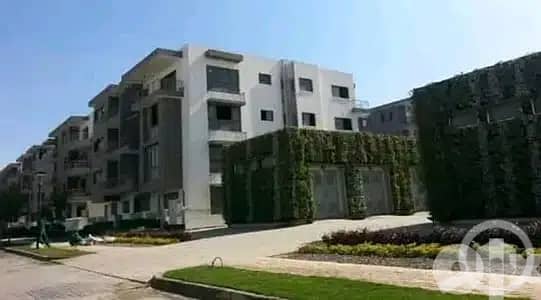 إمتلك شقتك في القاهره الجديده علي طريق السويس 151م بمقدم 5% علي 8 سنين إمتلك شقتك في القاهره الجديده علي طريق السويس 151م بمقدم 5% علي 8 سنين