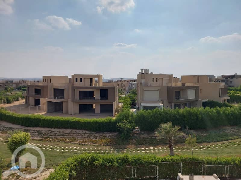 للبيع فيلا 530م تشطيب سوبر لوكس كمبوند بالم هيلز جولف اكستنشن 6 اكتوبر للبيع فيلا 530م تشطيب سوبر لوكس كمبوند بالم هيلز جولف اكستنشن 6 اكتوبر