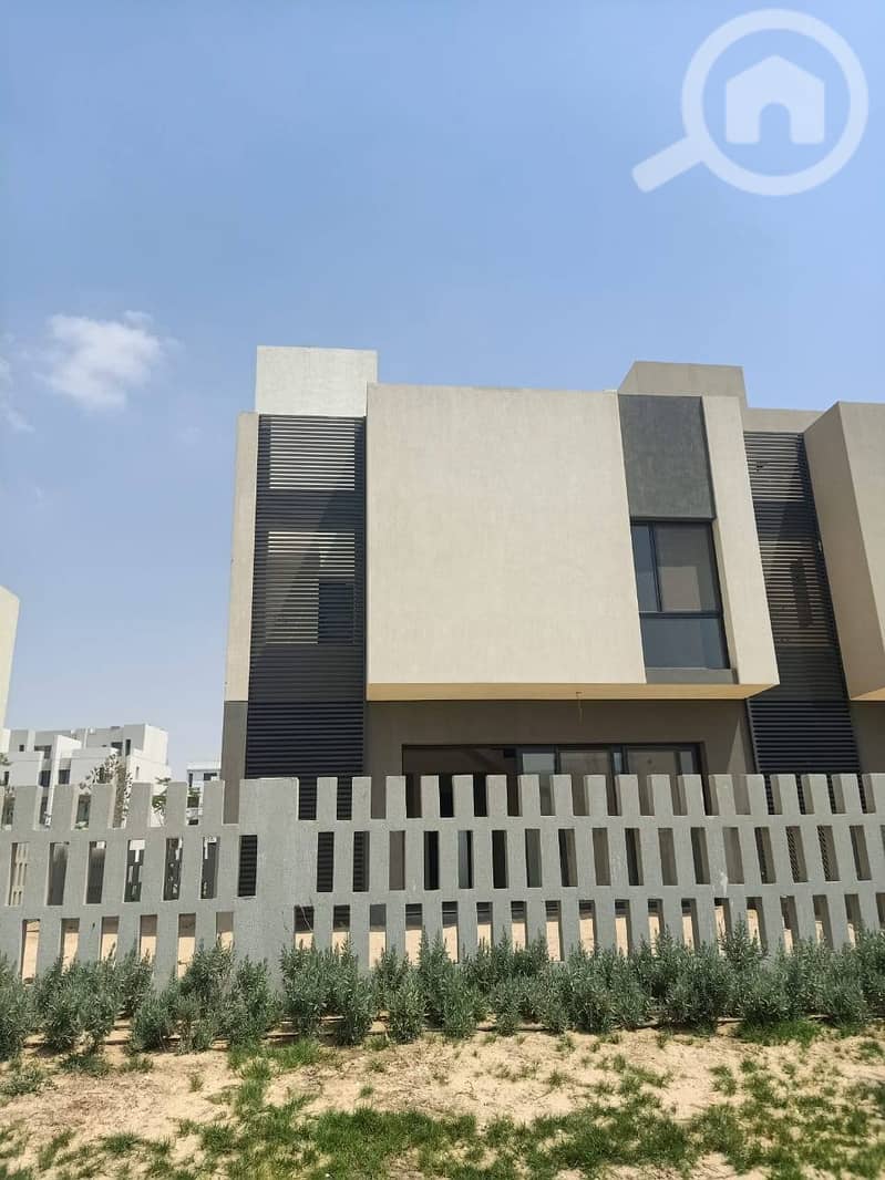 d- Stand Alone Villa 340 sqm Ready to Move Fully Finished - Al burou d- Stand Alone Villa 340 sqm Ready to Move Fully Finished - Al burou