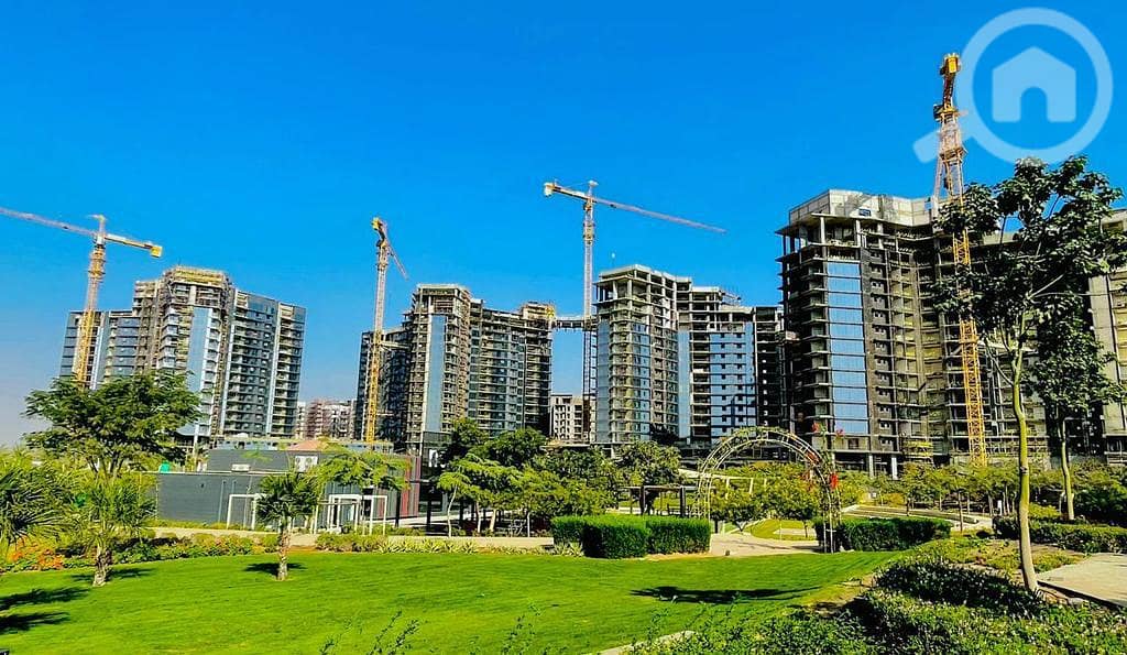 شقة 4 غرف 242 متر متشطبة بالتكيفات بمقدم 5% في ZED WEST زيد الشيخ زايد شقة 4 غرف 242 متر متشطبة بالتكيفات بمقدم 5% في ZED WEST زيد الشيخ زايد