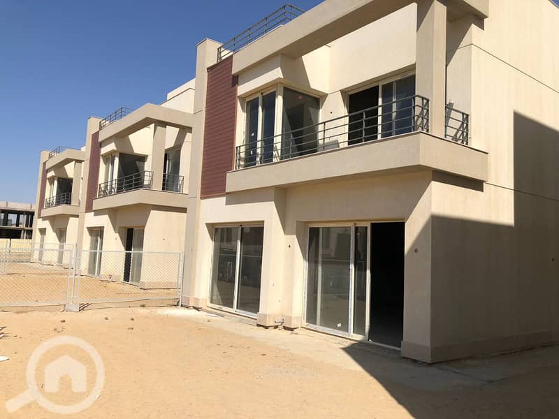 فيلا type mباقل من سعر الماركت بـ2 مليون استلام فوري ببالم هيلز التجمع فيلا type mباقل من سعر الماركت بـ2 مليون استلام فوري ببالم هيلز التجمع