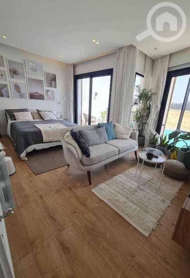 فيلا صغيره للبيع في التجمع الأول امام اكاديميه الشرطه على طريق السويس فيلا صغيره للبيع في التجمع الأول امام اكاديميه الشرطه على طريق السويس