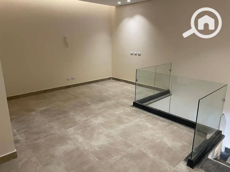 5 WhatsApp Image 2024-04-30 at 7.24. 24 PM (1). jpg