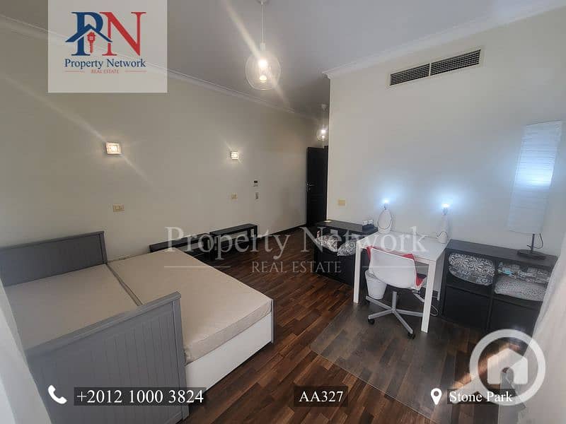 8 AA3277. jpg
