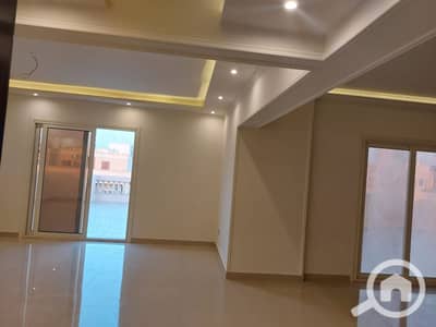 فلیٹ 3 غرف نوم للايجار في القاهرة الجديدة، القاهرة - روف للايجار 400م فى الياسمين 7