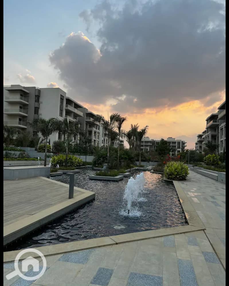 2 6b234663-2c07-4e04-9aa7-4b65258b2e6c. jpg