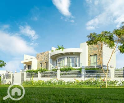 4 Bedroom Villa for Sale in 6th of October, Giza - فيلا للبيع إستلام فوري في كمبوند تحفة فنية كليوباترا سكوير في اكتوبر