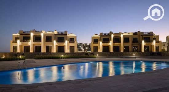 2 Bedroom Chalet for Sale in Hurghada, Red Sea - شاليه بحديقه خاصه للبيع ب 0% مقدم ف كومبوند مكادي الغردقه - يري البحر