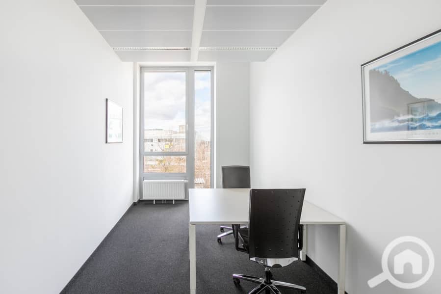 2 Regus Altezza 5787 Munich Germany Small Office - copia. jpg