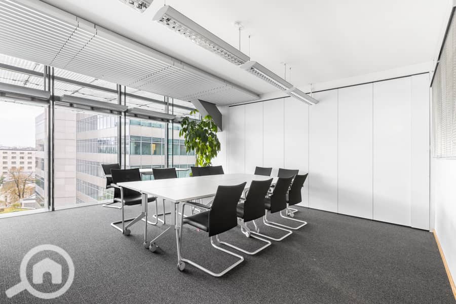 4 Regus KuDamm 504 BERLIN Germany Large Meeting Room. jpg