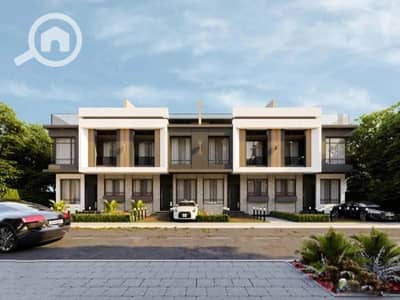 3 Bedroom Townhouse for Sale in Sheikh Zayed, Giza - فيلا للبيع بالتقسيط بجاردن 76م مقدم 10% وخصم كبير عالكاش قرب وصلة دهشور