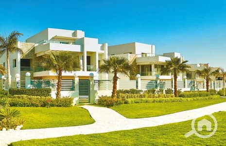 3 Bedroom Villa for Sale in Sheikh Zayed, Giza - للبيع في اكتوبر فيلا في كمبوند كليوباترا سكوير قرب هايبر وان