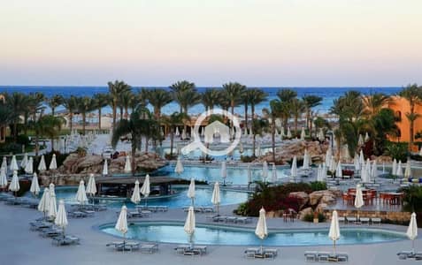 3 Bedroom Chalet for Sale in Ain Sukhna, Suez - للاستلام الفوري شاليه بروف للبيع بالتقسيط في Stella Di Mare سوبر لوكس