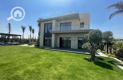 6 Bedroom Villa for Sale in Sheikh Zayed, Giza - 42e0e1de-0a79-4716-ad44-efa79d3e204f. jpg