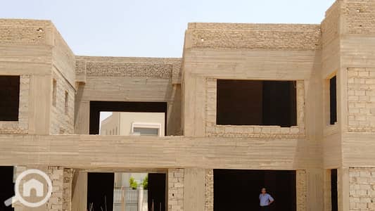 فیلا 7 غرف نوم للبيع في القاهرة الجديدة، القاهرة - Core and shell standalone villa for sale at Katameya Dunes New Cairo