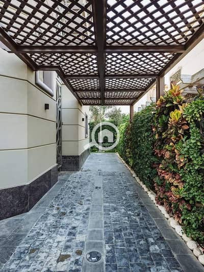 5 Bedroom Villa for Sale in New Cairo, Cairo - 376717336_279260648235655_650407833296835768_n. jpg