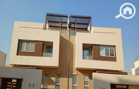 3 Bedroom Twin House for Sale in 6th of October, Giza - 29d77d93-4836-47aa-8cbd-8913761a2f9d. jpeg