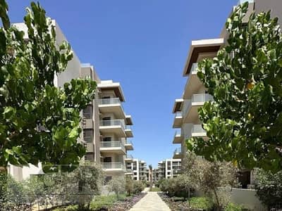 2 Bedroom Flat for Sale in New Cairo, Cairo - Apartment For Sale Ready To Move & Fully Finished In The Address East in Fifth settlement