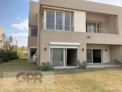 4 Bedroom Villa for Sale in 6th of October, Giza - Villa for sale in prime location in The Crown by Palm Hills next to Al Jazeera Sports Club and Golf View