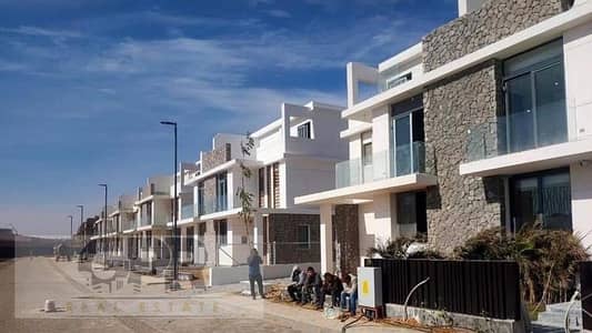 3 Bedroom Townhouse for Sale in Mostakbal City, Cairo - Townhouse for sale in Bosco City Compound by Misr Italia Company