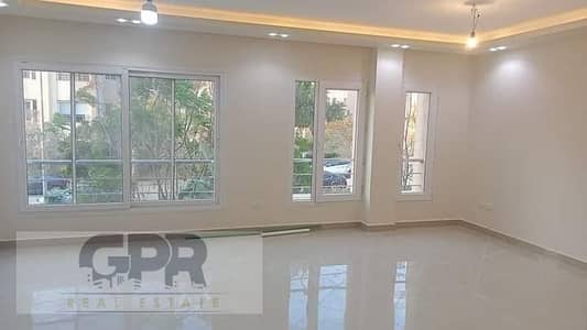 3 Bedroom Apartment for Sale in New Cairo, Cairo - Apartment in the best location for sale in Palm Hills Compound, Fifth Settlement