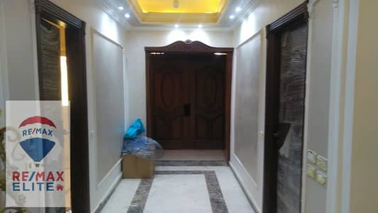 5 Bedroom Townhouse for Sale in New Cairo, Cairo - WhatsApp Image 2024-08-05 at 16.05. 05_45529e83. jpg