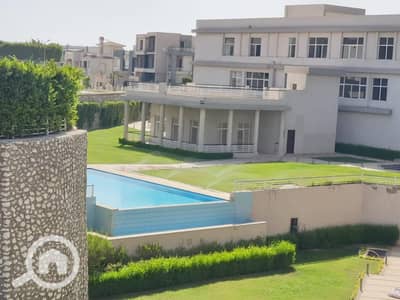 4 Bedroom Twin House for Sale in Sheikh Zayed, Giza - villa for sale in Al Karma 4 compound, next to Al Rabwa, with a distinctive view