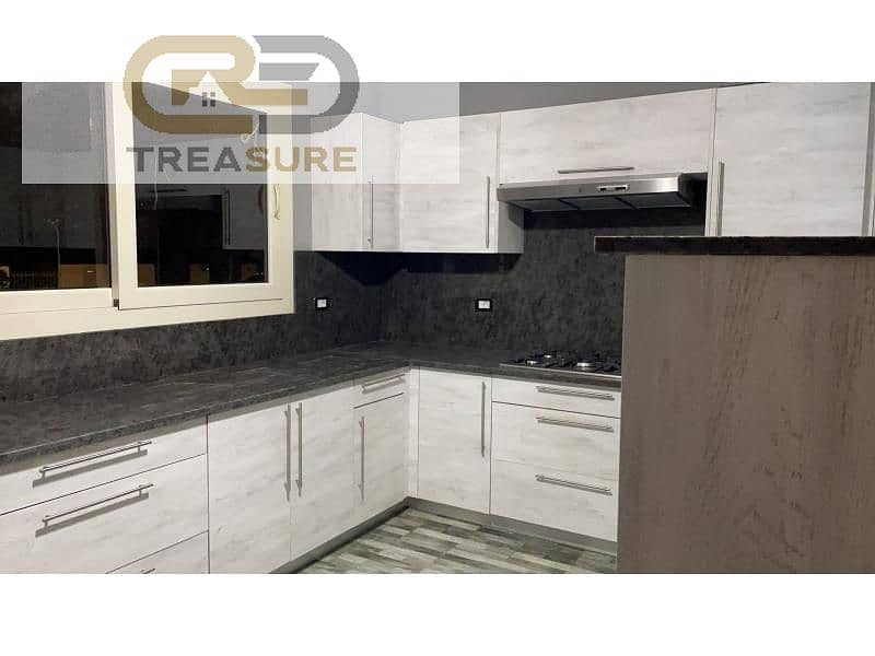 17 827eda80-a4d4-49f7-8876-d7882479b8ec. jpg