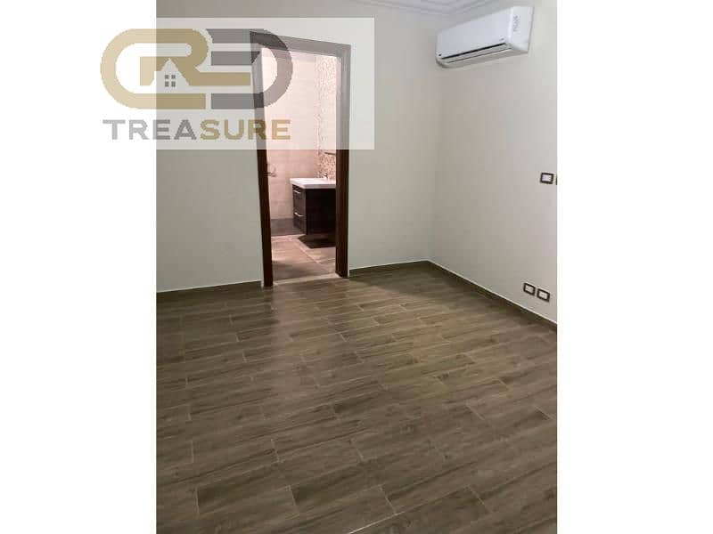 8 f82defdc-2fb7-4282-892a-b82ce0c8a066. jpg