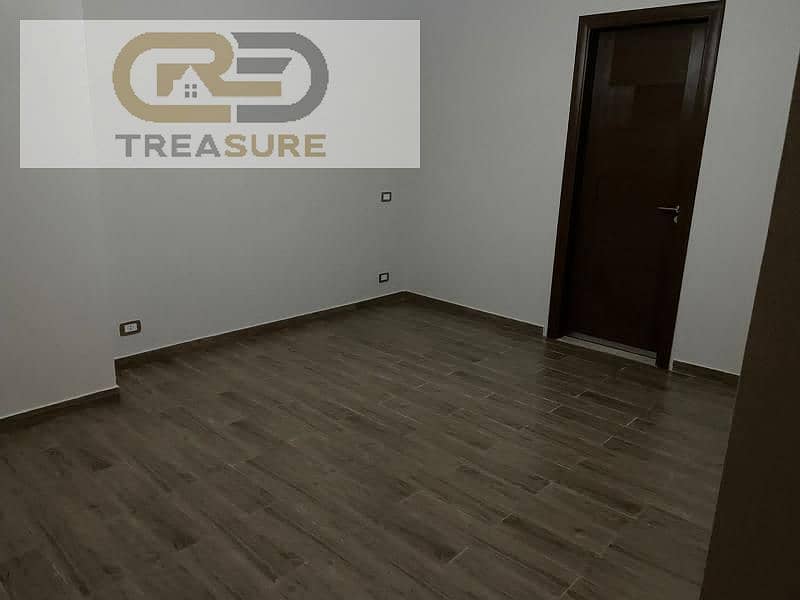 7 533865e7-ab59-4045-ab81-8606e8bfa764. jpg