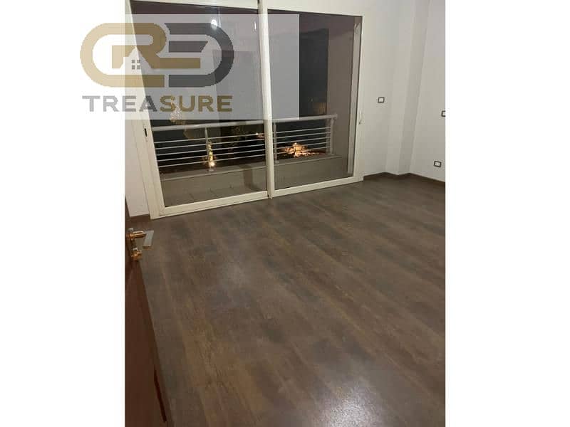 5 f8160af2-1c24-4149-8f17-68b4831ec8cf. jpg