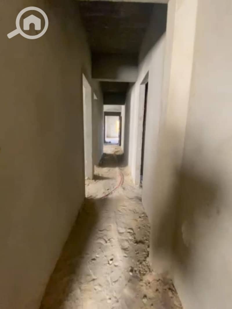 6 bc0f2418-27a0-42f3-9f4d-0df52350f40f. jpeg