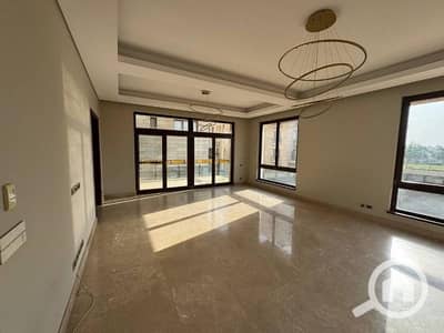 2 Bedroom Apartment for Sale in Sheikh Zayed, Giza - 460034596_488276330743653_9216203124079370317_n. jpg