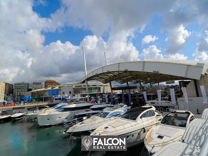 5 Image-from-the-2012-Genoa-Boat-Show. jpg