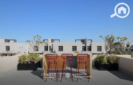 3 Bedroom Flat for Sale in 6th of October, Giza - PHOTO-2024-02-21-10-00-47. jpg