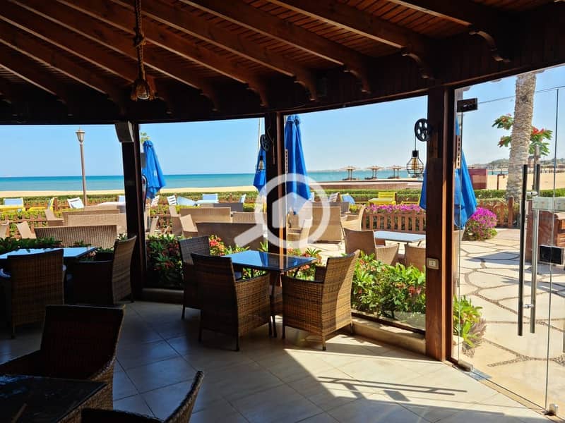 4 EC627334-2883-4DFB-A3B4-3DEDBFC35F54. jpeg