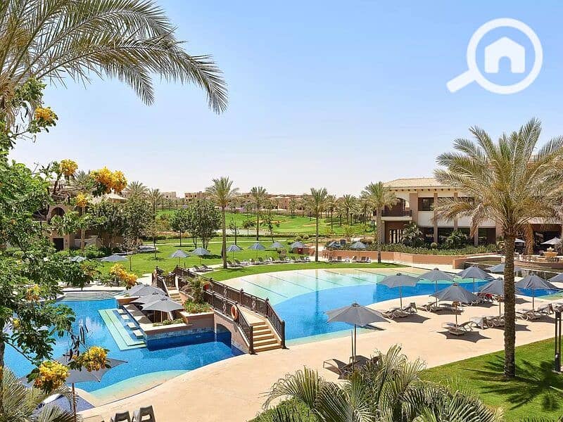 15 Katameya-Dunes-Compound-Swimming-pool. jpg