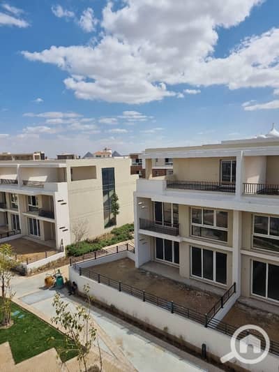 4 Bedroom Townhouse for Sale in 6th of October, Giza - IMG-20241103-WA0031. jpg