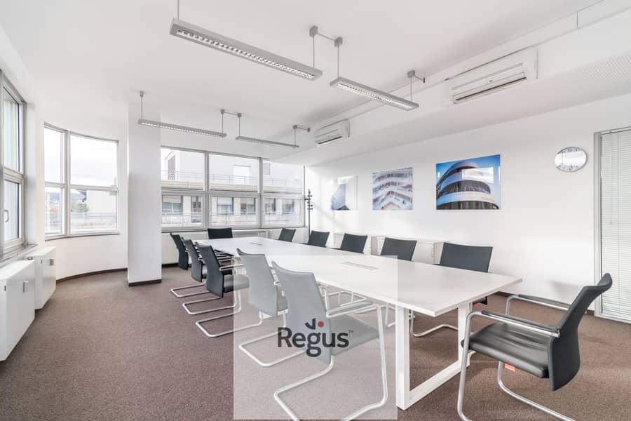 4 Regus Konigstrasse 10c 523 Stuttgart, Germany Large Meeting Room. jpg