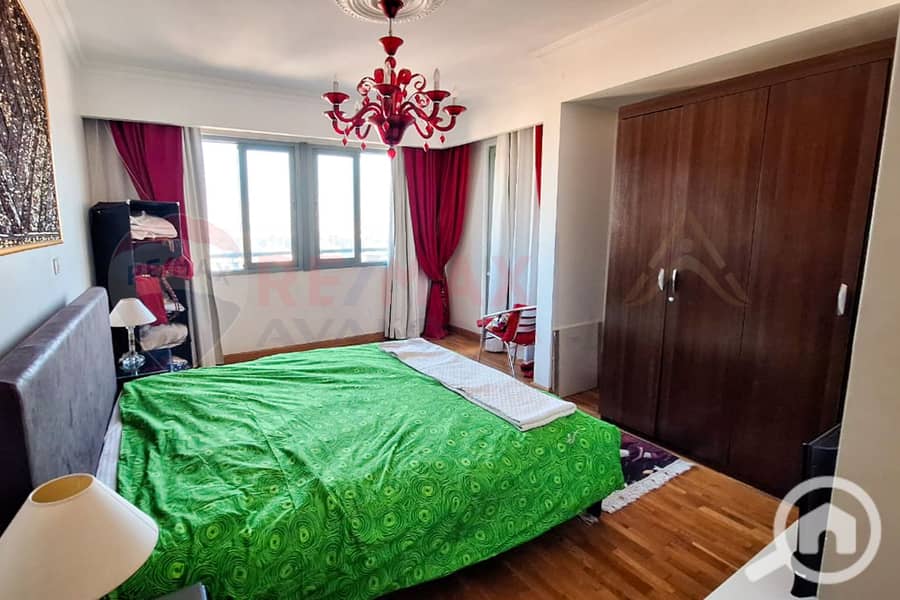 Apartment for rent 200 m in San Stefano (Four Seasons Towers) - Więcej