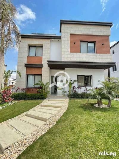 4 Bedroom Duplex for Sale in Shorouk City, Cairo - 0 (41). jpg