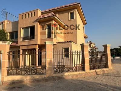 4 Bedroom Townhouse for Sale in Shorouk City, Cairo - WhatsApp Image 2024-10-31 at 8.28. 03 PM (2). jpeg