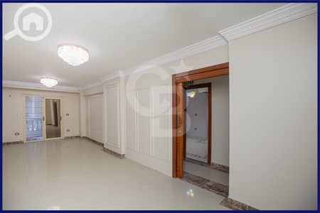 2 Bedroom Flat for Sale in Moharam Bik, Alexandria - 1. JPG