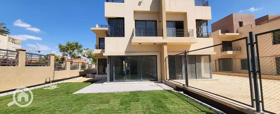 10 462777977_1938372699999466_2827091131664651617_n. jpg