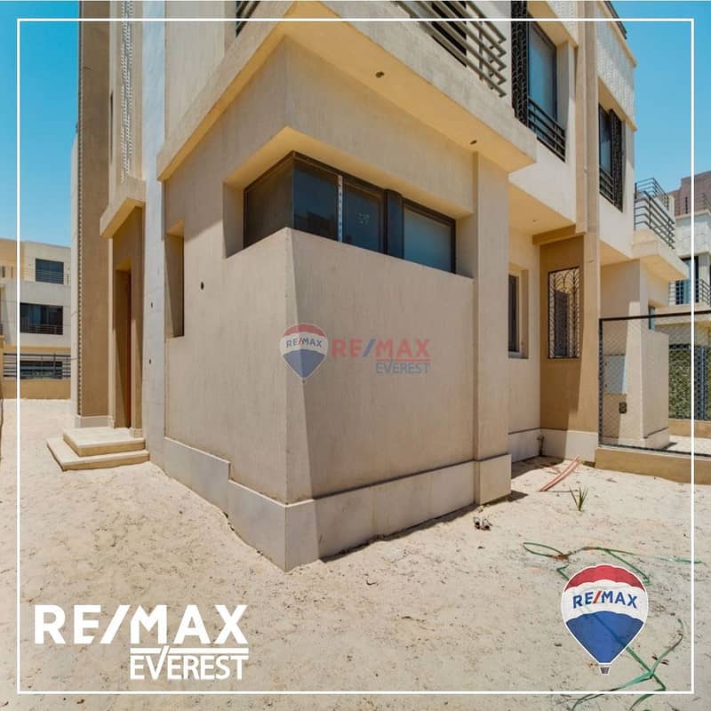 3 4342f9fc-2bc6-4a27-85b7-589f23390646. jpeg