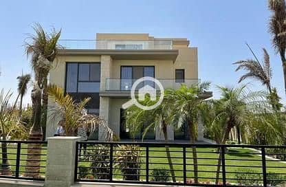 5 Bedroom Townhouse for Sale in Sheikh Zayed, Giza - 640bcf46-d859-4e8e-bdce-66861419f273. jpg