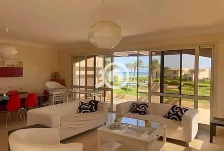 3 Bedroom Chalet for Sale in Ain Sukhna, Suez - 9531e2ba-1260-4b4b-974c-2f9a8234c4c2. jpg