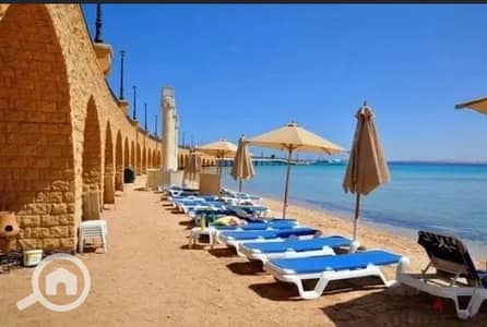 شاليه 3 غرف نوم للايجار في سهل حشيش، البحر الأحمر - شاليه سي فيو بافضل منتجعات سهل حشيش يكفي حتي ٨ أفراد مكيف شاطي